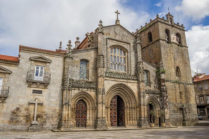 Kolping House Alojamento de Acomodação e Pequeno-almoço Lamego